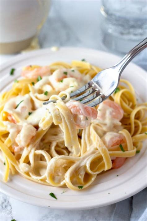 Shrimp Alfredo Pasta Recipe With Homemade Alfredo Sauce • MidgetMomma