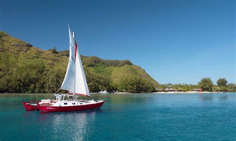 Half-Day Moorea Catamaran Cruise | Tahiti.com