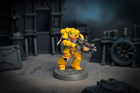 Showcase: Imperial Fists Primaris Intercessor - Tale of Painters