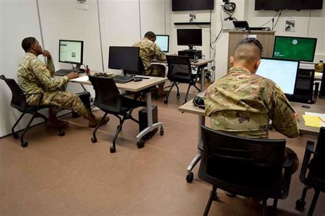 Army Guard and Reserve Grapple with the Time Suck of Mandatory Online Training | Military.com