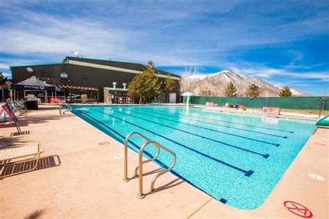 FLAGSTAFF ATHLETIC CLUB - 12 Photos & 21 Reviews - 1500 N Country Club ...