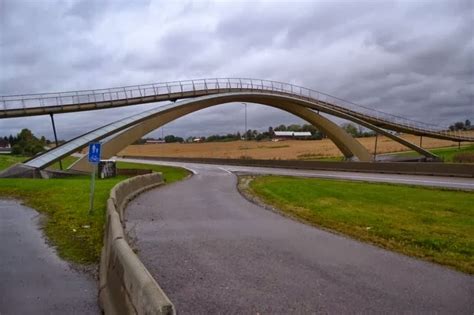 Travel Trip Journey : Leonardo Da Vinci's Golden Horn Bridge