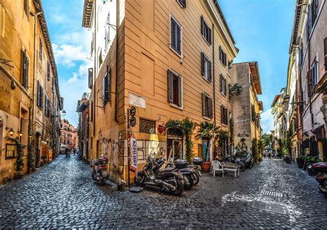 Back Street In Trastevere Free Stock Photo - Public Domain Pictures