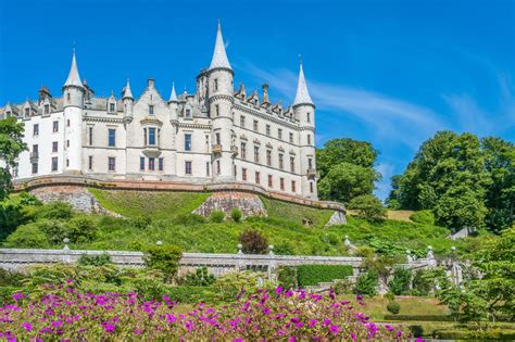 12 Most Beautiful Castles in the UK - Must-See Castles in the United Kingdom – Go Guides