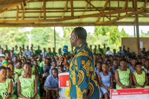 Education Minister Dr. Yaw Osei Adutwum Inspires and Supports Assin State College – GESHub