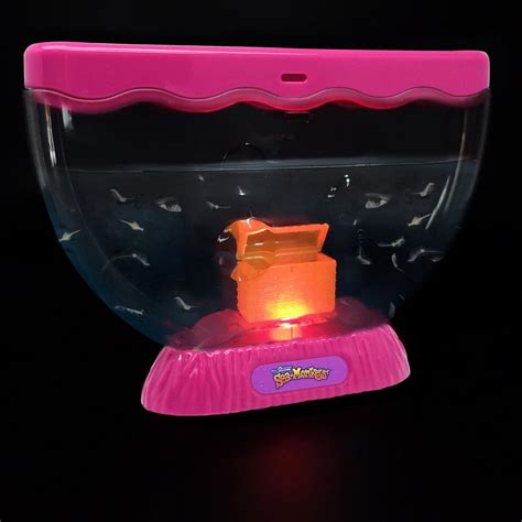 The Original Sea Monkeys Ocean Treasure Tank with Lights in PINK