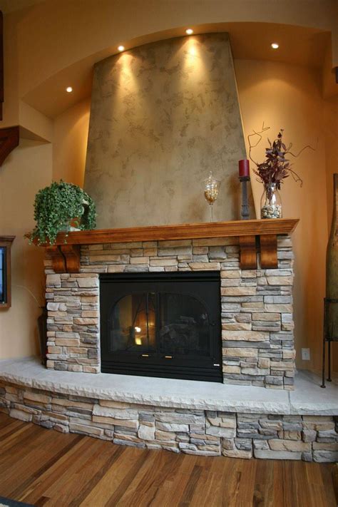 34 Beautiful Stone Fireplaces that Rock for Amazing Cobblestone Fireplace | Home fireplace, Rock ...