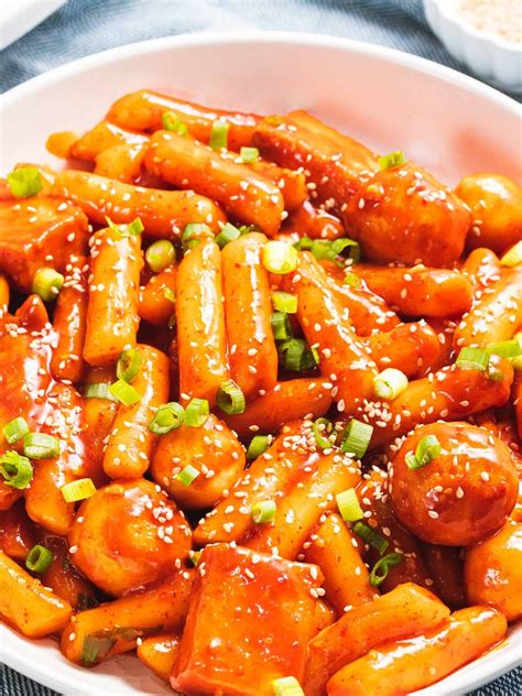 Easy Tteokbokki - Spicy Korean Rice Cakes - Drive Me Hungry