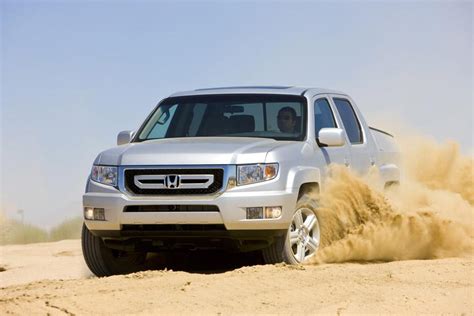 2010 Honda Ridgeline Specs, Price, MPG & Reviews | Cars.com