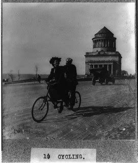 Grants Tomb, Cycling in front of (1907) | See my blog post a… | Flickr
