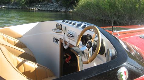 Centurion 1981 for sale for $2,000 - Boats-from-USA.com