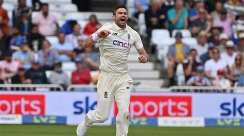 James Anderson Test wickets: Jimmy Anderson surpasses Anil Kumble after dismissing KL Rahul in ...