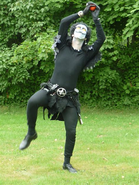 Ryuk Cosplay 9 by AkatsukiFan505 on DeviantArt