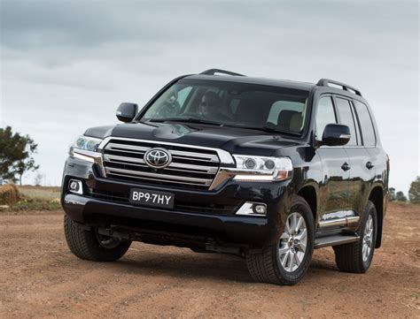 2016 Toyota Land Cruiser (Australian spec)