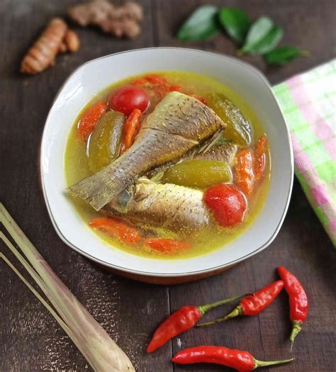 Resep Pindang Serani Ikan Belanak Sederhana Rumahan di Yummy App