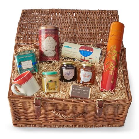 Fortnum & Mason King's Hamper - Book Hunter