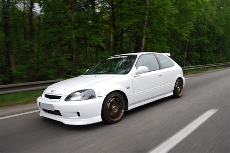 HondaMalaya: White Honda Civic EK9