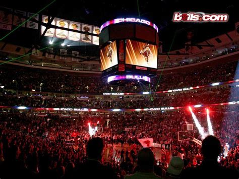 Chicago Bulls - Chicago Stadium/United Center.....simply awesome. | Chicago bulls wallpaper ...