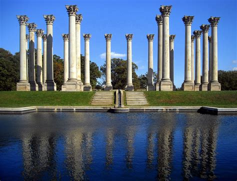 File:National Capitol Columns - Washington, D.C..jpg - Wikimedia Commons