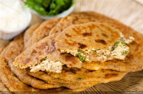 Paneer Paratha Recipe | RecipeLand.com