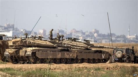 Hamas 'ready for Gaza ceasefire' if Israeli raids stop - BBC News