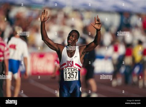 Michael johnson sprinter hi-res stock photography and images - Alamy