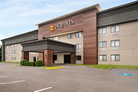 La Quinta Inn by Wyndham Birmingham - Inverness | Birmingham, AL Hotels