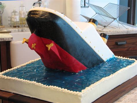 Sinking Titanic Titanic Cake Unique Birthday Cakes Ca - vrogue.co