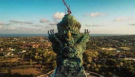 Garuda Wisnu Kencana Statue Completion the giant statue