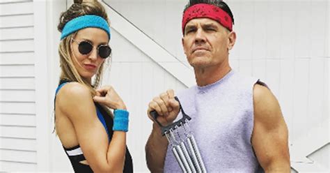 Josh Brolin dresses up as his 'Goonies' character for '80s-themed party