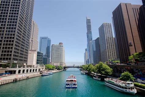 Chicago Architecture River Cruise Guided Tour 2023