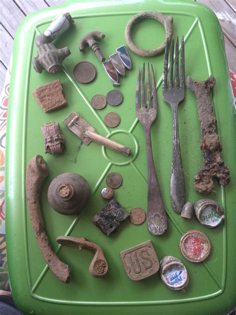 Metal Detecting Finds and Artifact Hunting