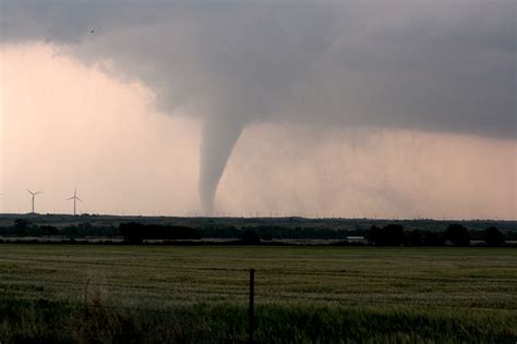 EF-0 tornado touches down in Cass County early Sunday – 95.3 MNC