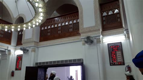 Inside view of Masjid Qiblatain قبلتین مسجد - YouTube