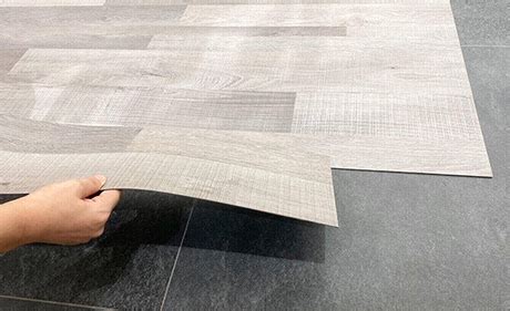 How To Install Glue Down Vinyl Flooring - Cocorosa Surfaces Co., Ltd.