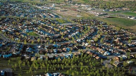 Calgary Census Shows Population Keeps Growing And Growing | HuffPost null