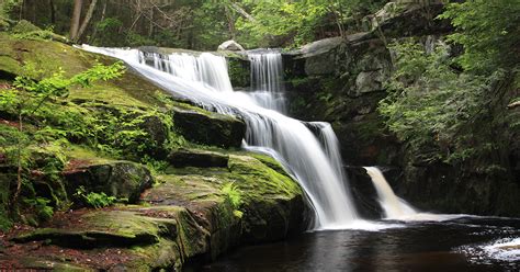 The Top 10 Waterfalls in Connecticut