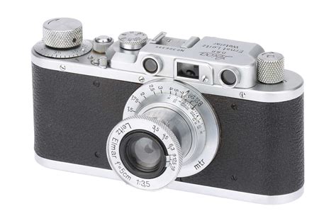 Lot 8 - A Leica II Rangefinder Camera,