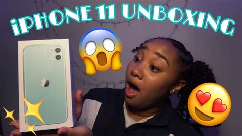 iPhone 11 UNBOXING (GREEN) - YouTube