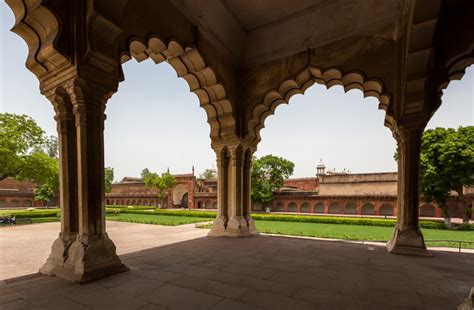 Red Fort in Agra (India): how to visit, description of Agra Fort