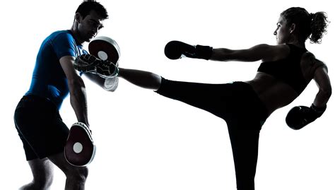 ¿Qué beneficios tiene el kick boxing?