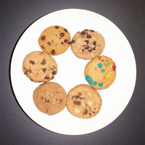 6 Best Chips Ahoy Flavors Ranked (2023)