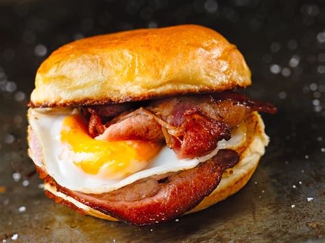 Egg & Bacon Bun | Bicester Burger