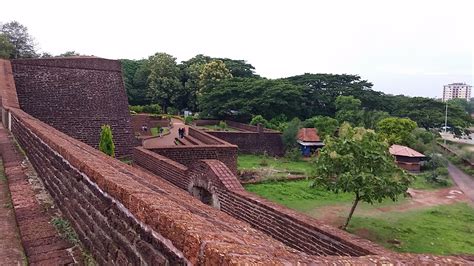 Jeevan's KALLI VALLI : St.Angelo's Fort Cannanore- Kannur fort