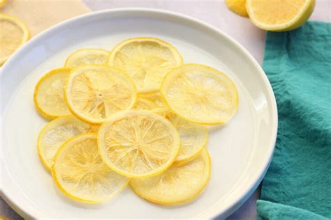 How to Make Candied Lemon Slices- SO Easy! - One Sweet Appetite