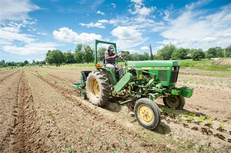 Farm Tractor Safety Course - Cooperative Extension: Agriculture - University of Maine ...