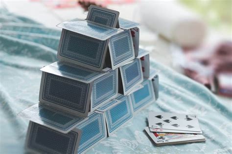 World Record Holder Tells You All About Card Stacking - QPMN