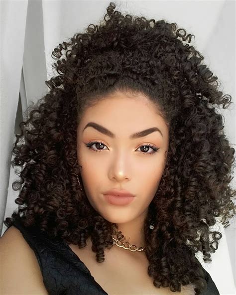 trendy Curly Weave Hairstyle 2017 - Styles 7