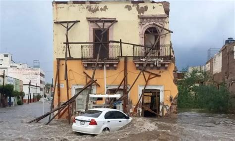 Lluvias derriban casa en Fresnillo, Zacatecas