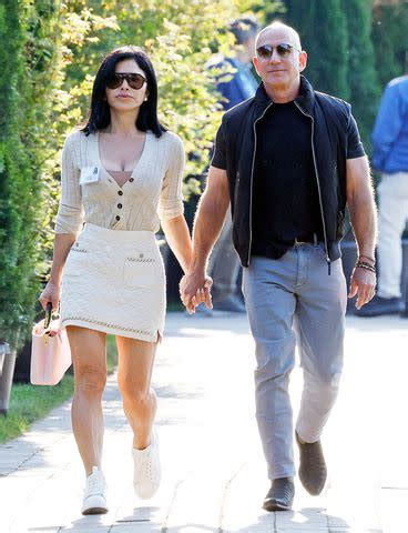 Jeff Bezos and Lauren Sánchez Hold Hands at Annual Conference Known as ...